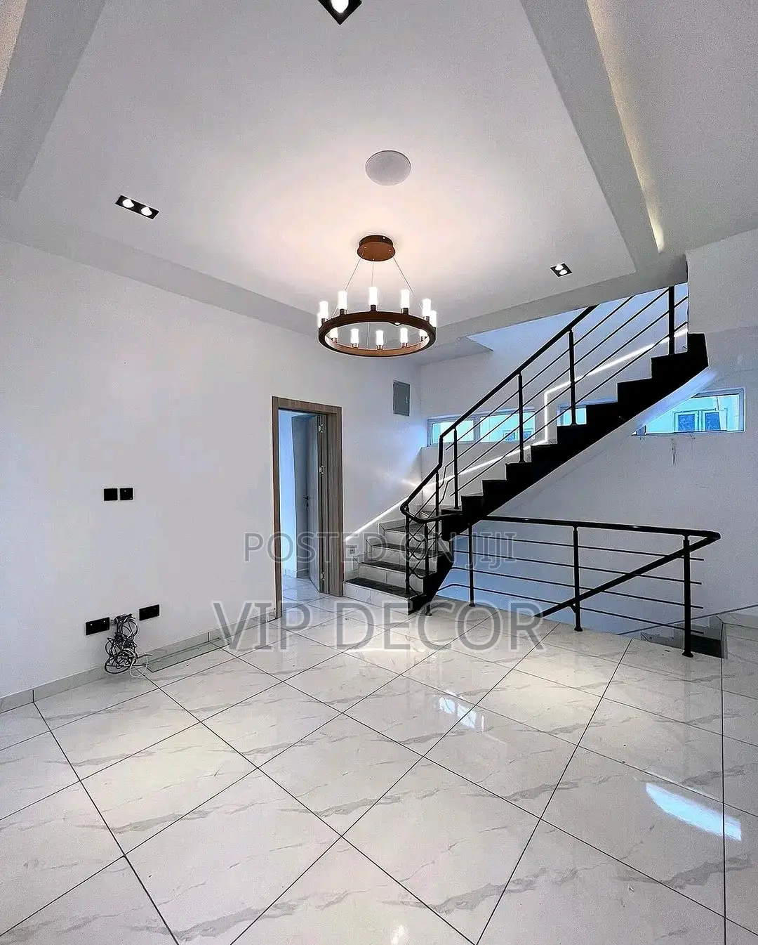 Expert in P.O.P and Plaster Board