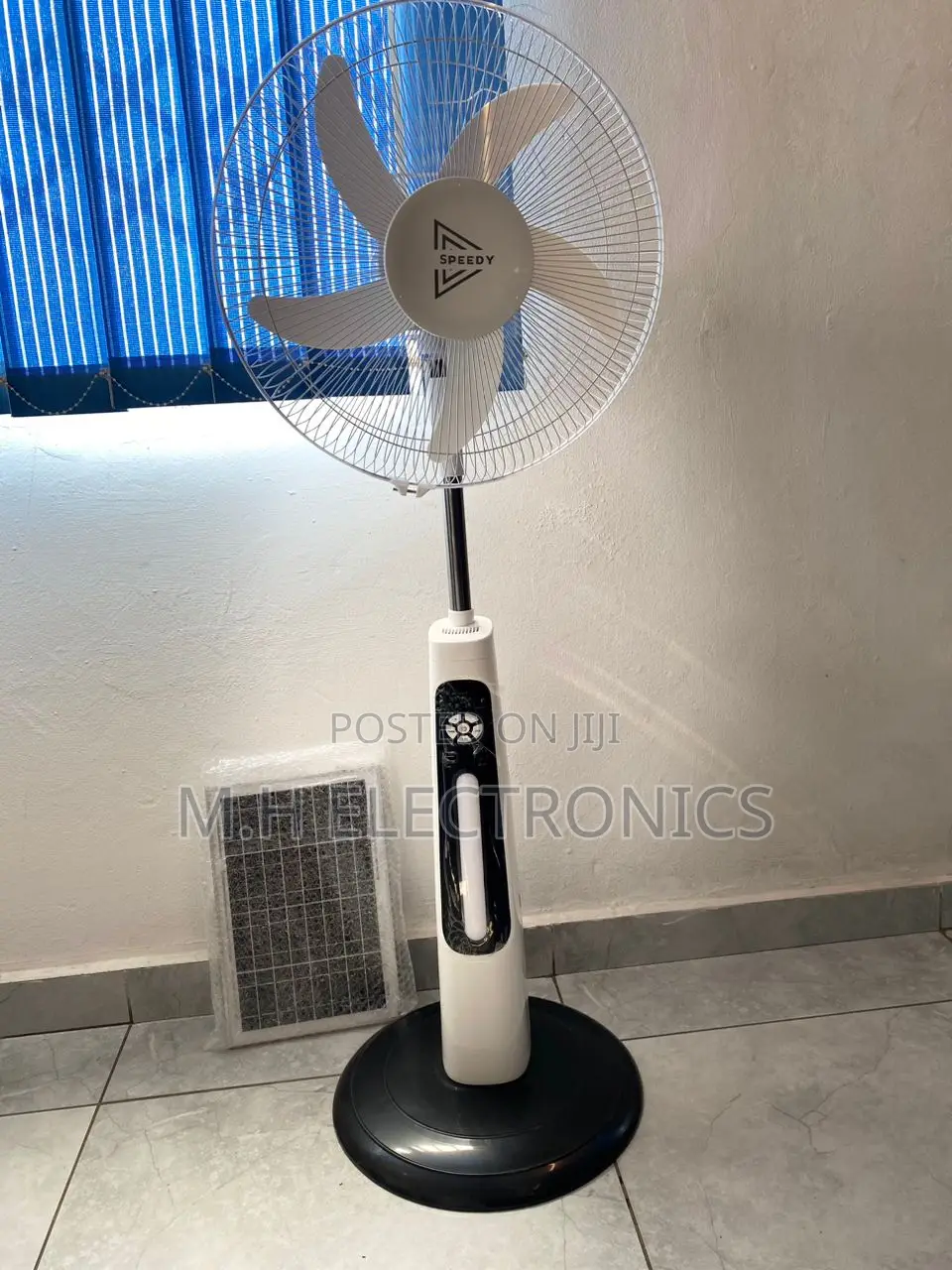 Brand New 18 Inches Solar and Cheargeable Fan