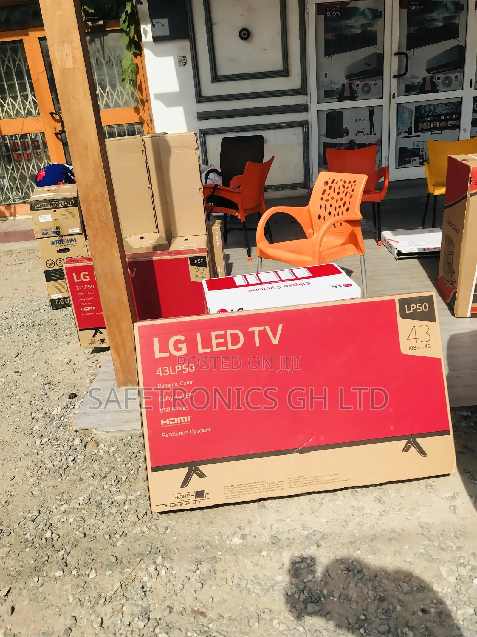 LG LP50 Led Smart Electric UHD Black 43 Inches Glossy Tv