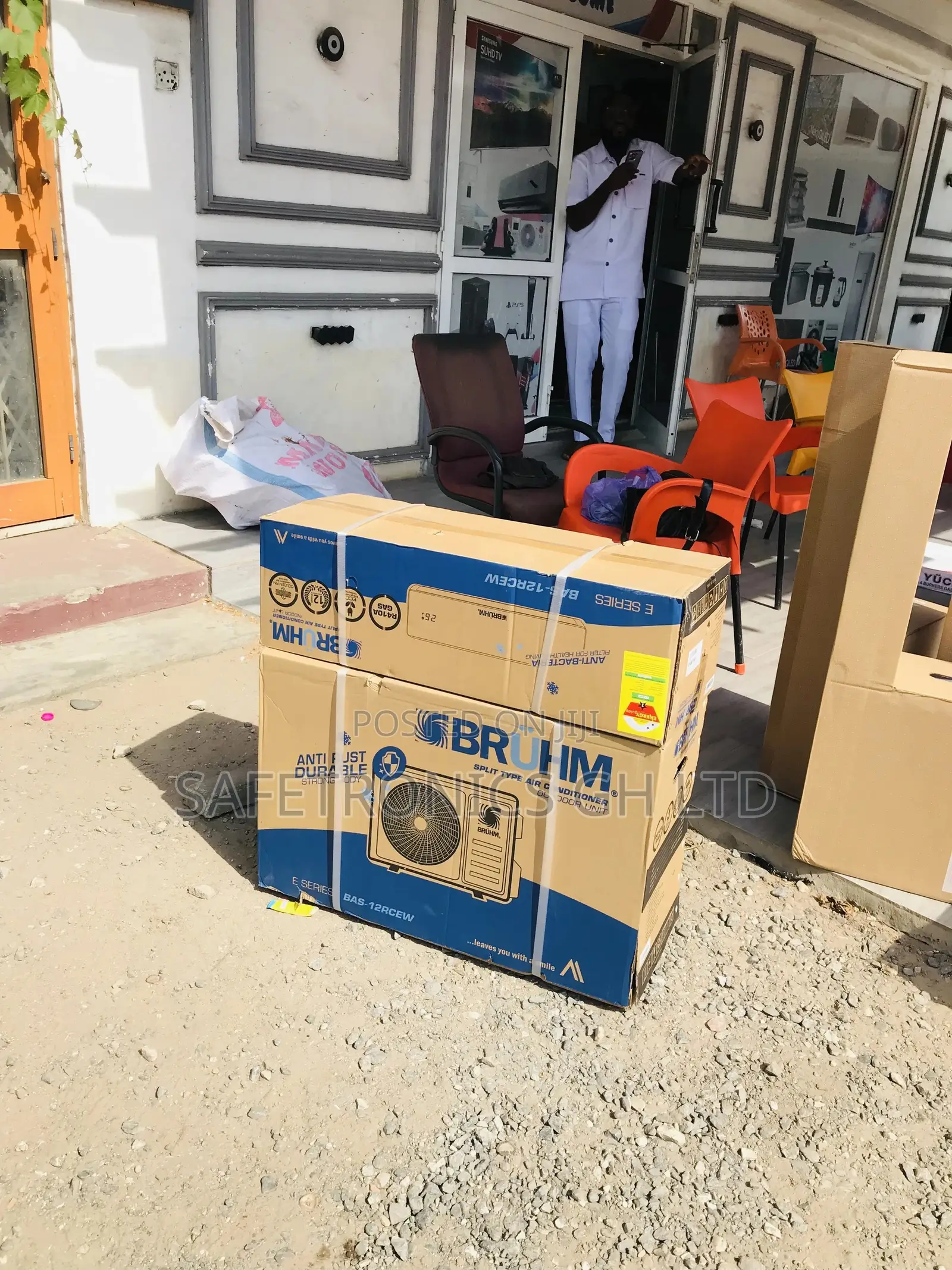 Bruhm 1.5hp Split R410 Gas White Electric Airconditioner
