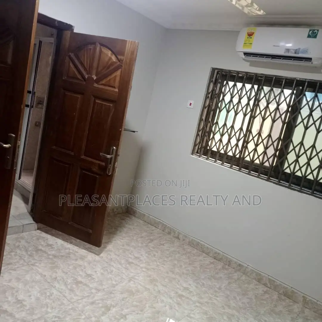 2bdrm Apartment in Pleasantplaces, West Legon for rent