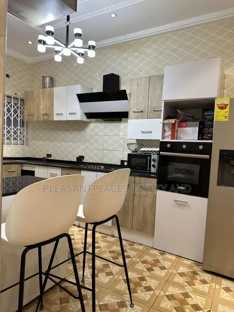 Furnished 3bdrm House in Pleasantplaces, Ashomang Estate for rent