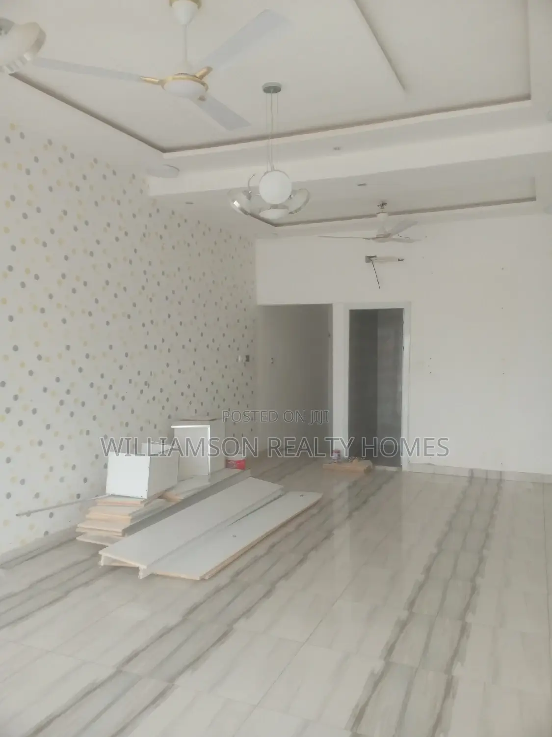 Road Side Double Shop/Showroom/Office Space 4rent, Spintex