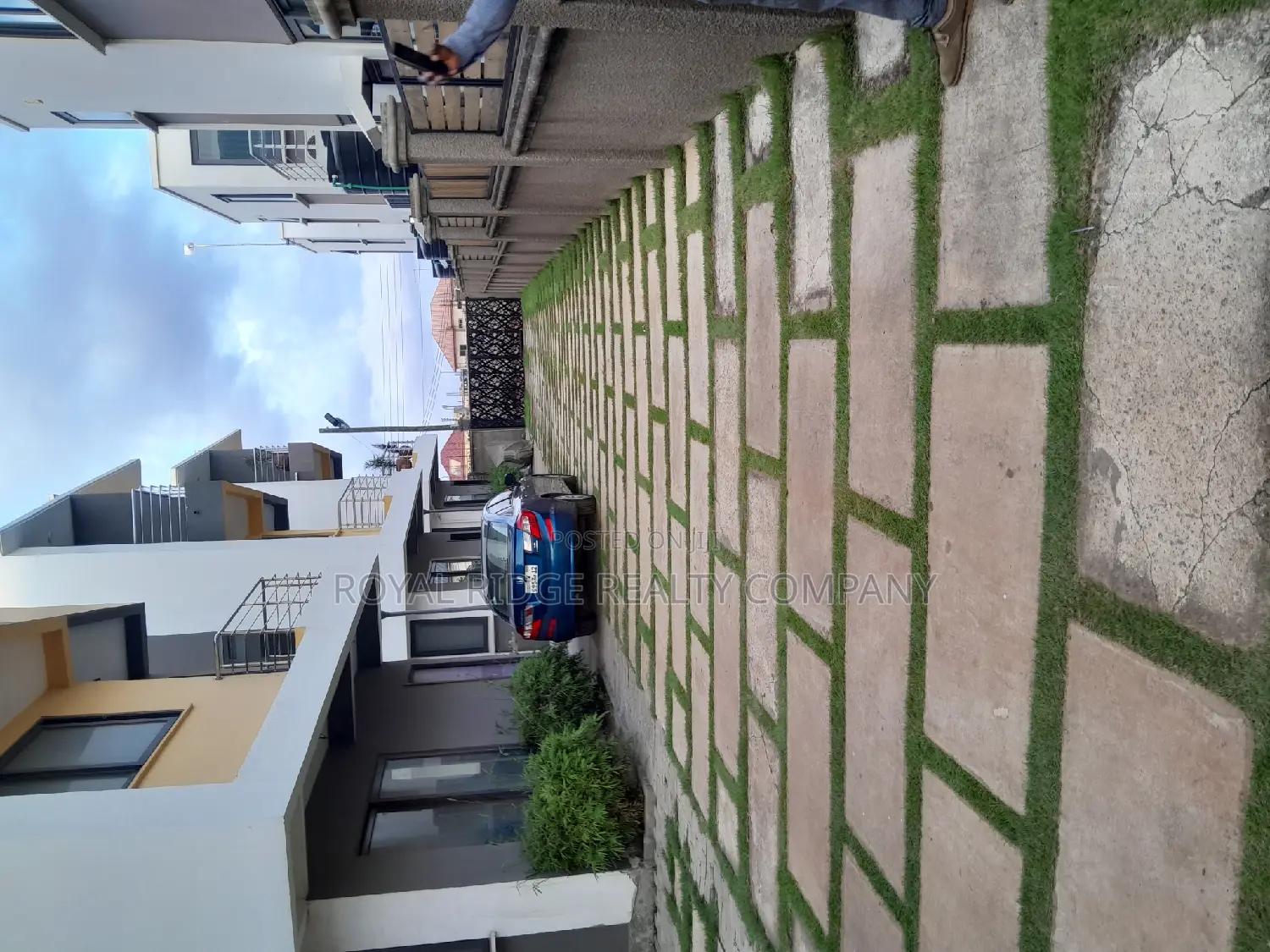 3bdrm Townhouse / Terrace in Tseaddo, Accra Metropolitan for rent