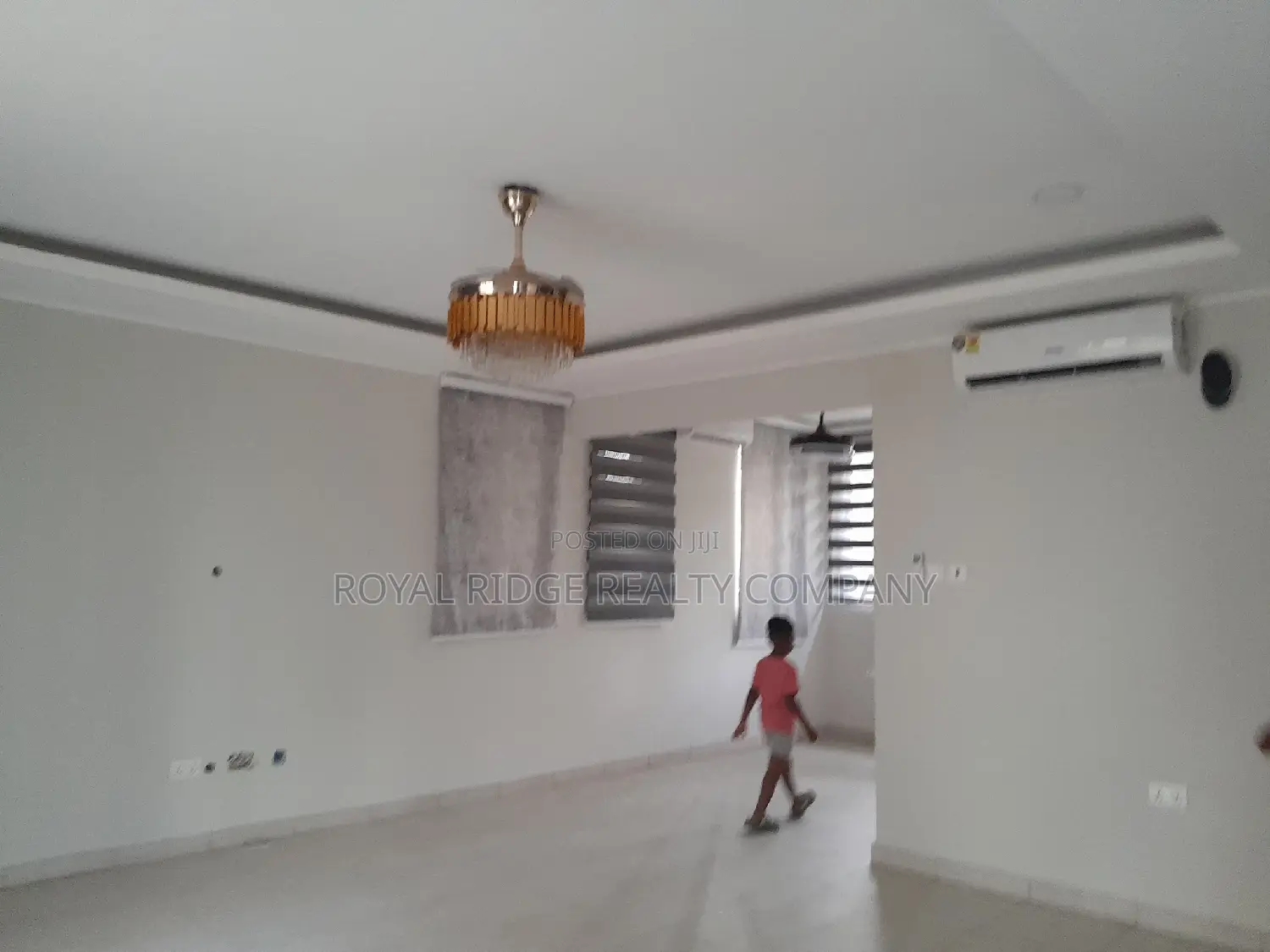 3bdrm Townhouse / Terrace in Tseaddo, Accra Metropolitan for rent