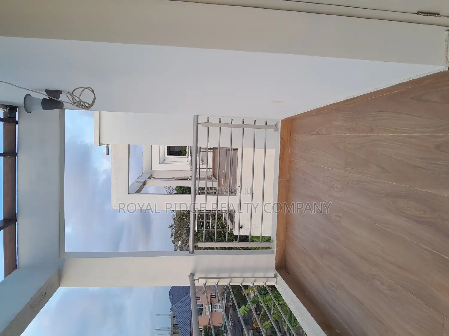 3bdrm Townhouse / Terrace in Tseaddo, Accra Metropolitan for rent
