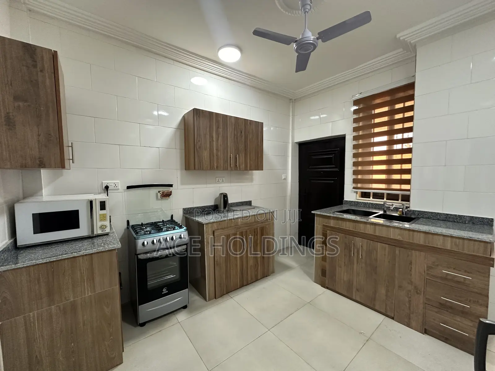 Furnished 3bdrm Apartment in Adjiriganor for rent