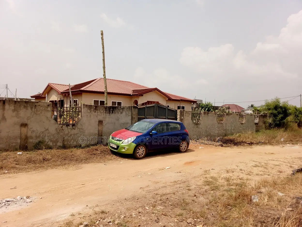 4bdrm House in Afienya, Tema Metropolitan for sale