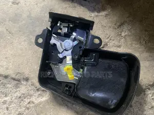 Toyota Corolla Boot Locker