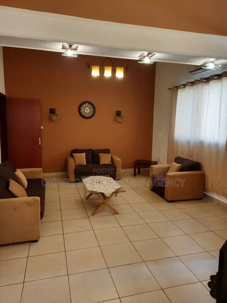 Furnished 2bdrm Apartment in Osu, Accra Metropolitan for rent