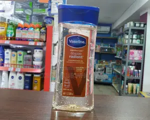Photo - Vaseline Cocoa Radiant Body Oil 200ml