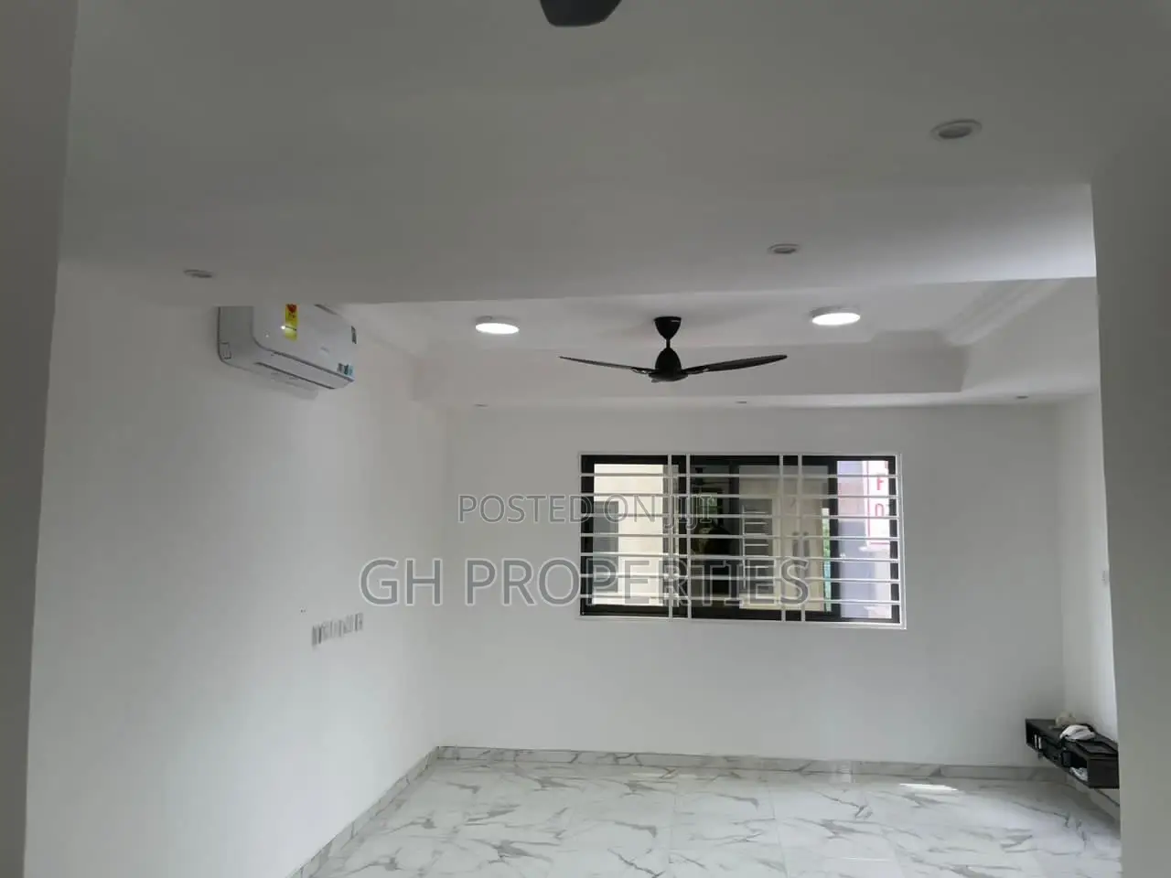 4bdrm Mansion in Ahensan Estate, Kumasi Metropolitan for sale
