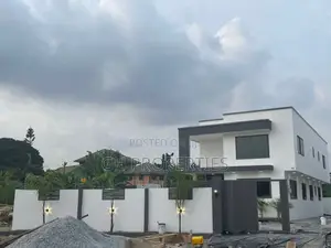 4bdrm Mansion in Ahensan Estate, Kumasi Metropolitan for sale