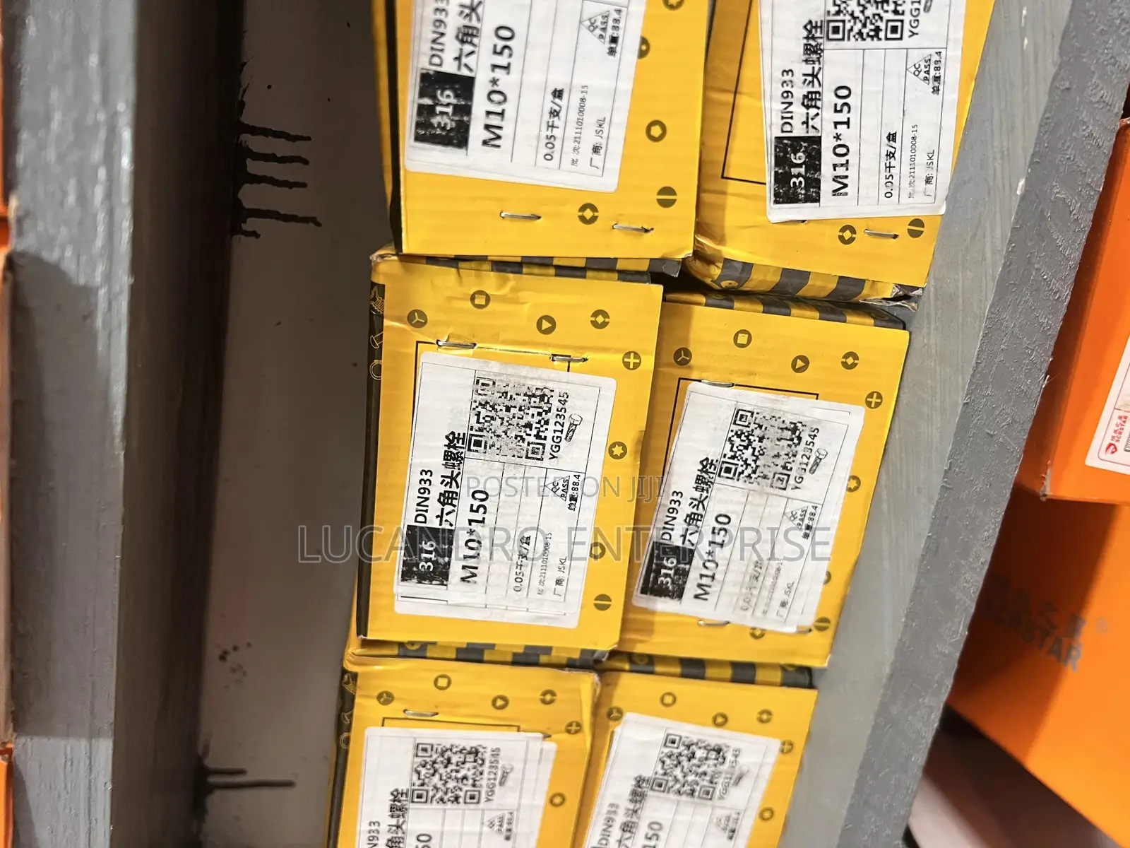 Stainless Steel Bolt / Nut