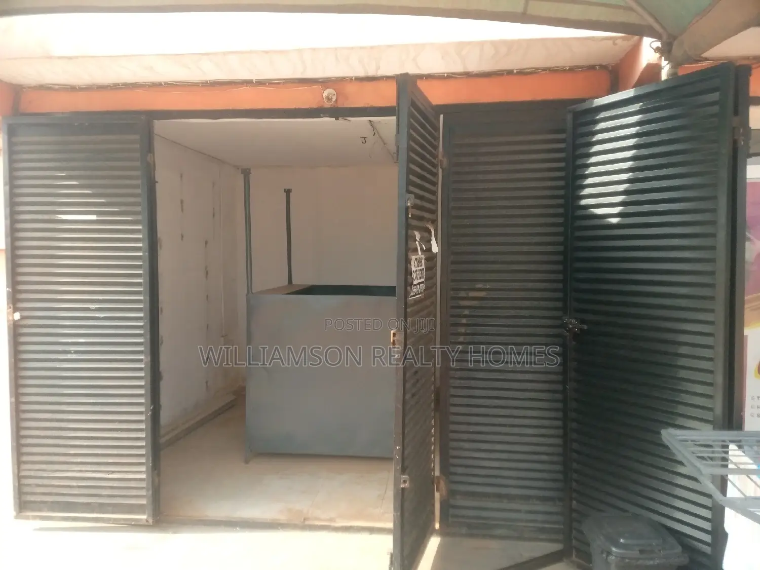 Road Side Store/Shop/Office Space/Showroom 4rent,Spintex