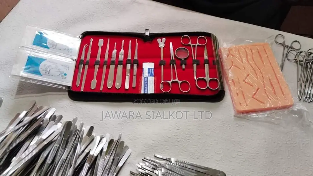 Regular Suturing Practice Kit and Practice Pad
