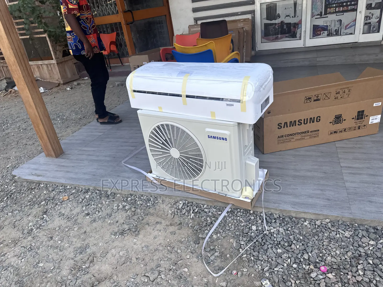 Available Samsung 2.5hp Split R410