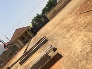 7bdrm House in Spintex, Accra Metropolitan for sale
