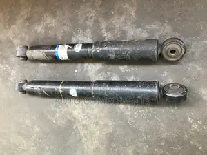 Toyota Highlander 2017 Back Shocks