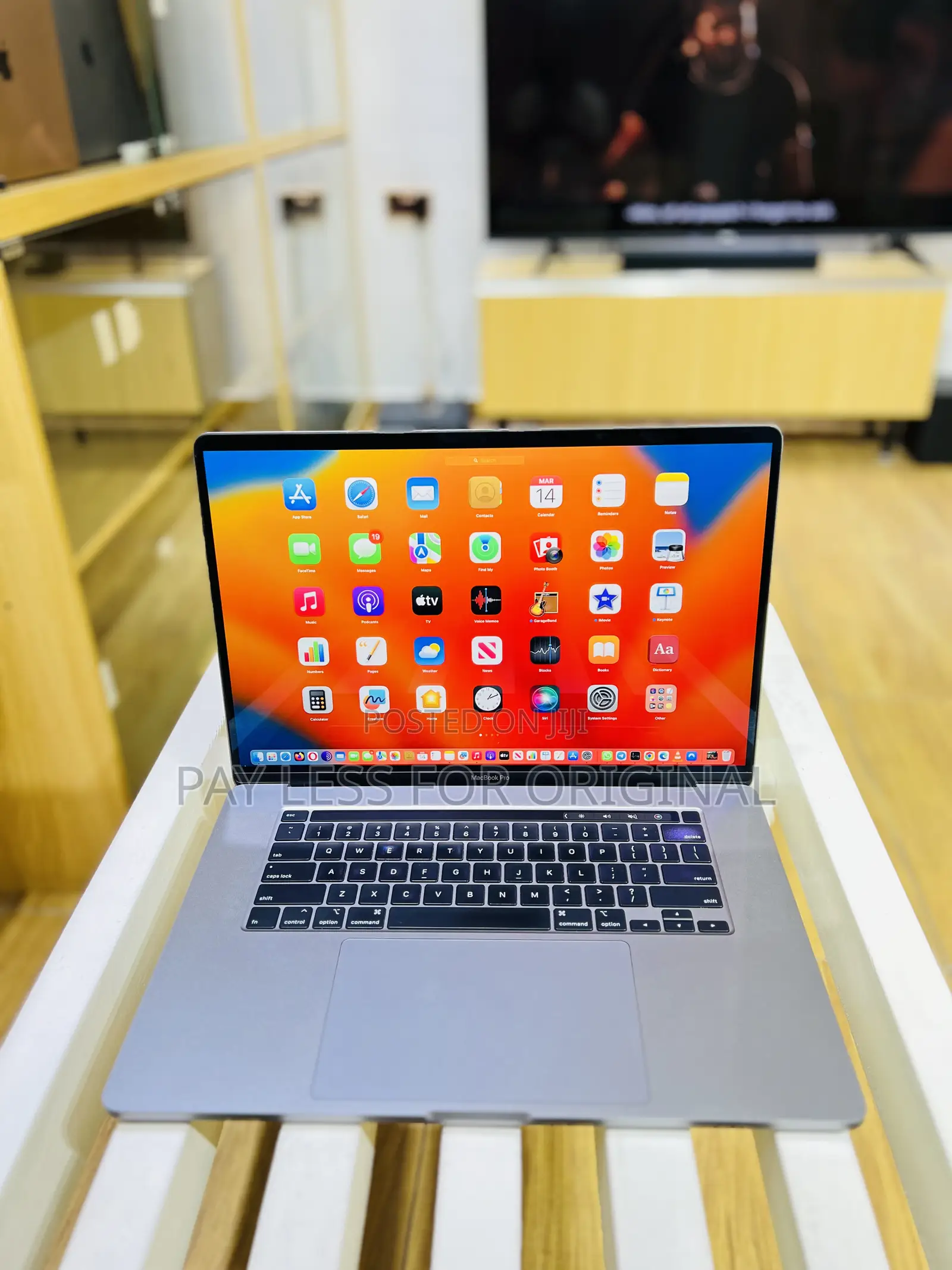 Laptop Apple MacBook Pro 2019 16GB Intel Core i7 SSD 512GB