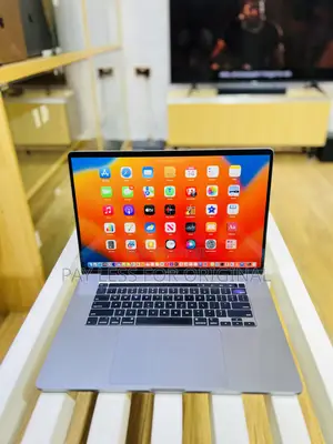 Laptop Apple MacBook Pro 2019 16GB Intel Core i7 SSD 512GB