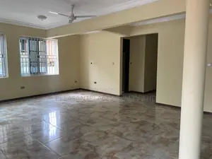 4bdrm Duplex in Pleasantplaces, East Legon for rent