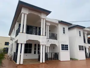 4bdrm Duplex in Pleasantplaces, East Legon for rent