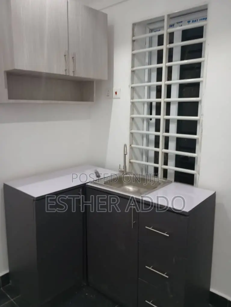 1bdrm Apartment in East Legon for rent