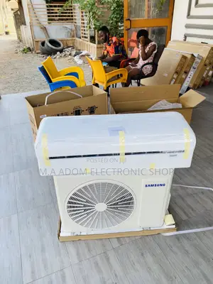 Classic Design Samsung 1.5hp Split Type Air Conditioner.