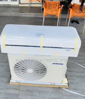 Sleek Design Samsung 2.5hp Split Type Air Conditioner(R410).