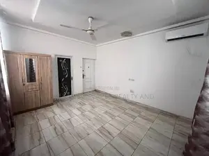 4bdrm Duplex in Pleasantplaces, Adjiriganor for sale