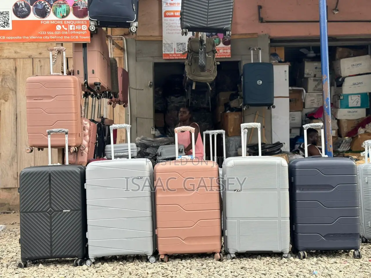 28" Anticrake Luggages /Travel Bags