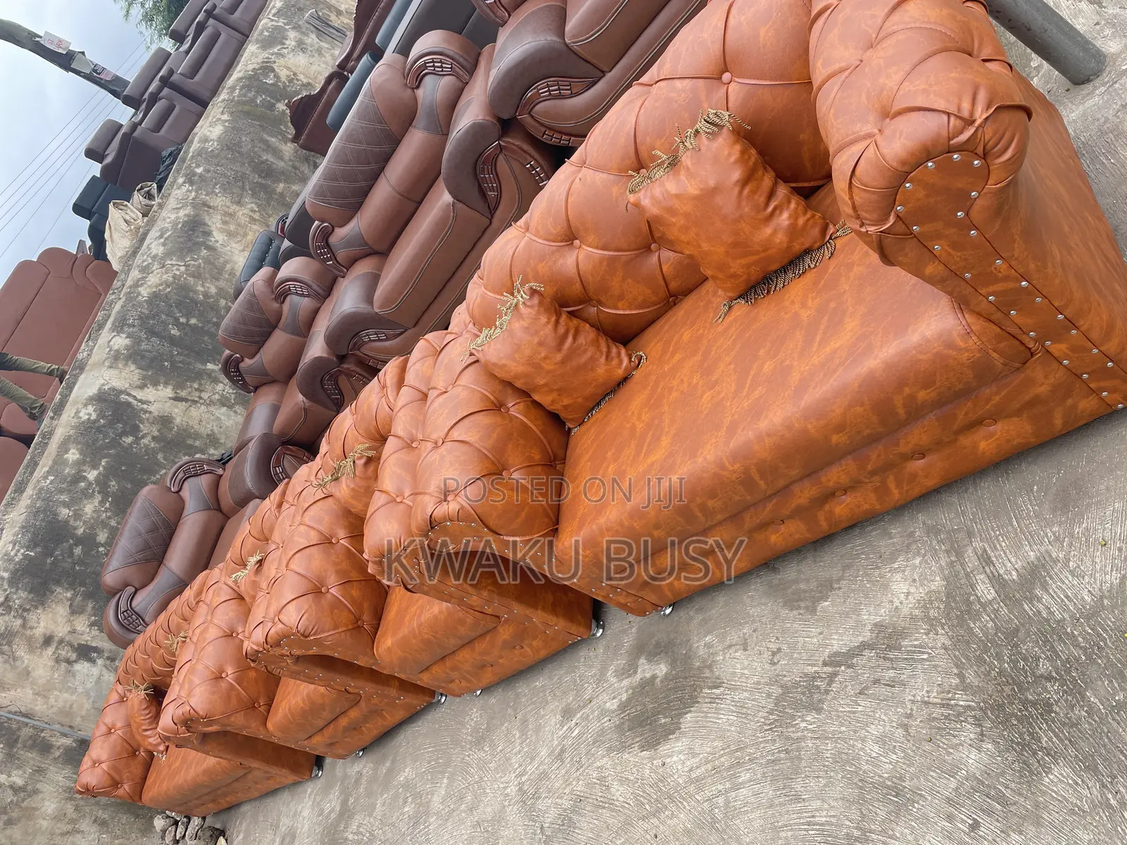 Style Buttons Sofa Chair