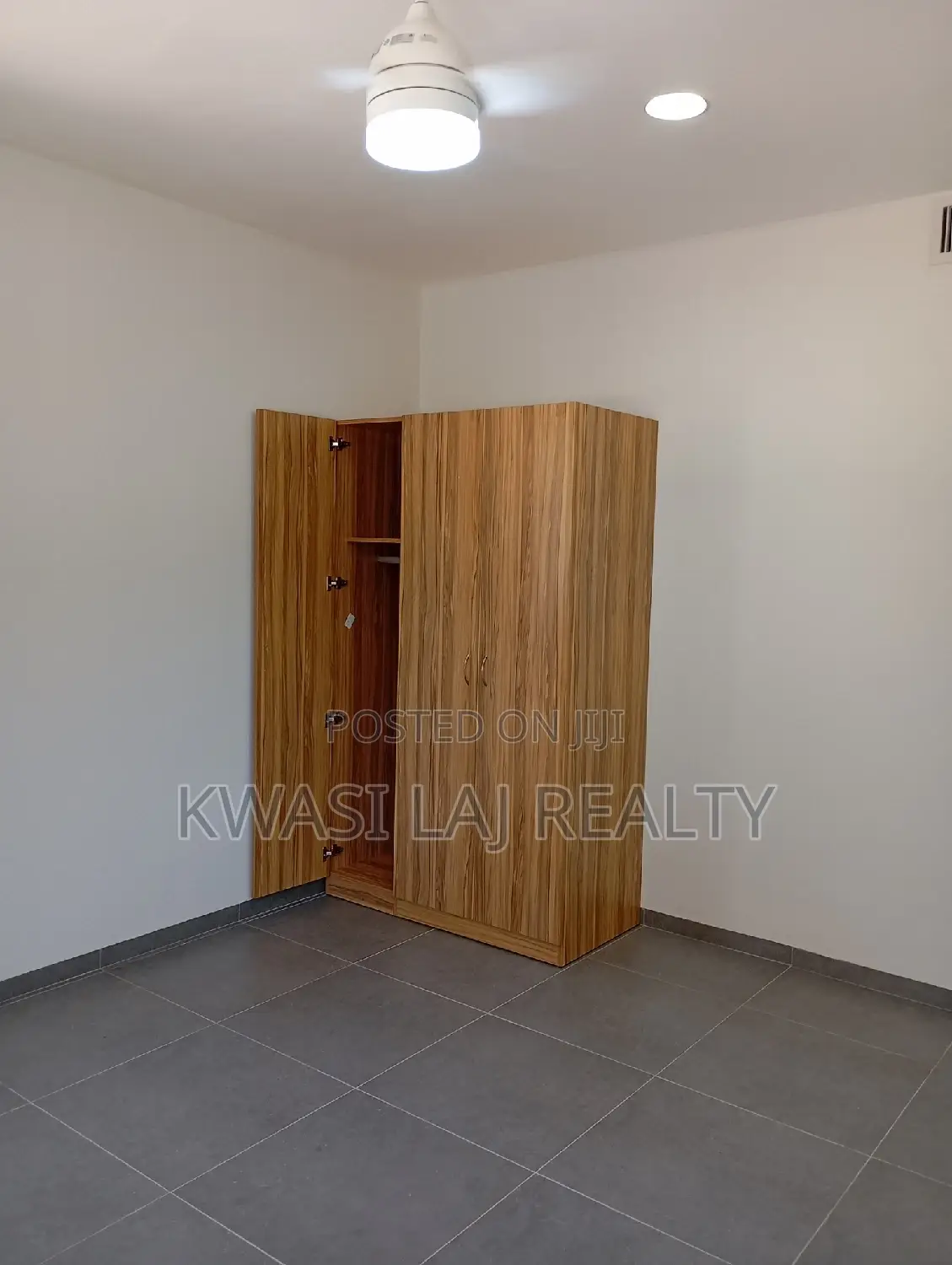 3bdrm Apartment in Westhills Mall Weija for rent