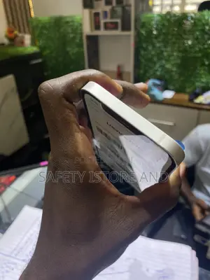 New Apple iPhone 12 128 GB White