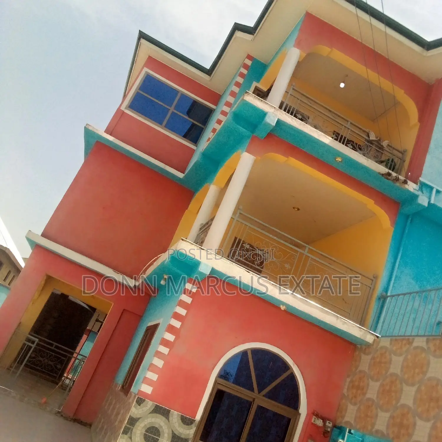 5bdrm House in Asenua Gas. Last, Kumasi Metropolitan for rent