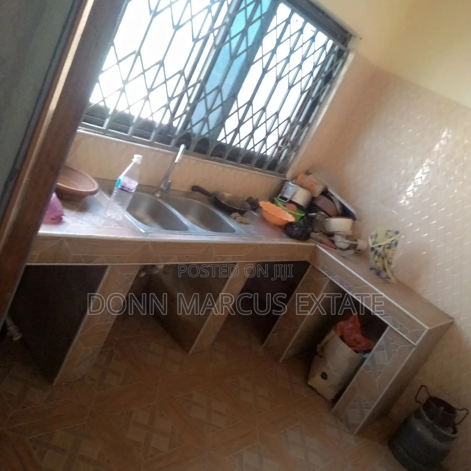 5bdrm House in Asenua Gas. Last, Kumasi Metropolitan for rent