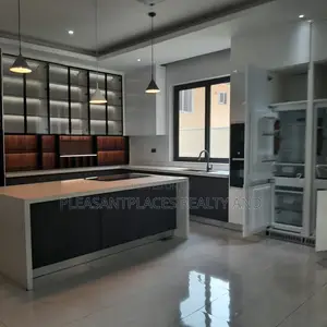 4bdrm Duplex in Pleasantplaces, East Legon for sale