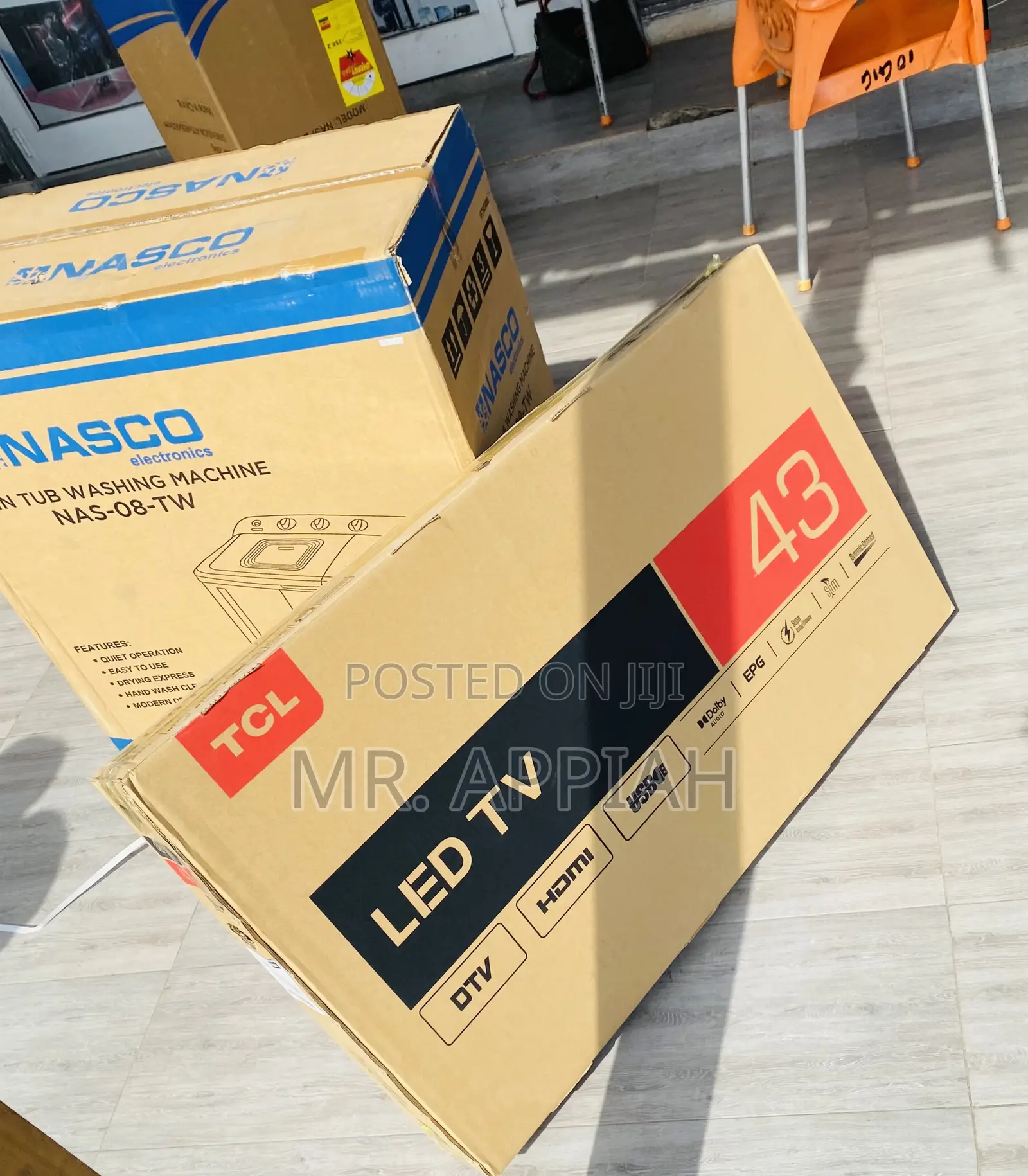 Fresh in Box TCL 43D3200 43” FHD Digital Satellite Tv,Black