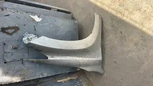 Mitsubishi Montero Pajero Outlander L200 Fender