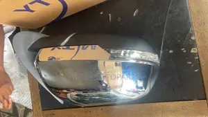 Mitsubishi Montero Pajero Driving Mirror 2019 2020 2021 2022