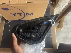 Mitsubishi Montero Pajero Driving Mirror 2019 2020 2021 2022