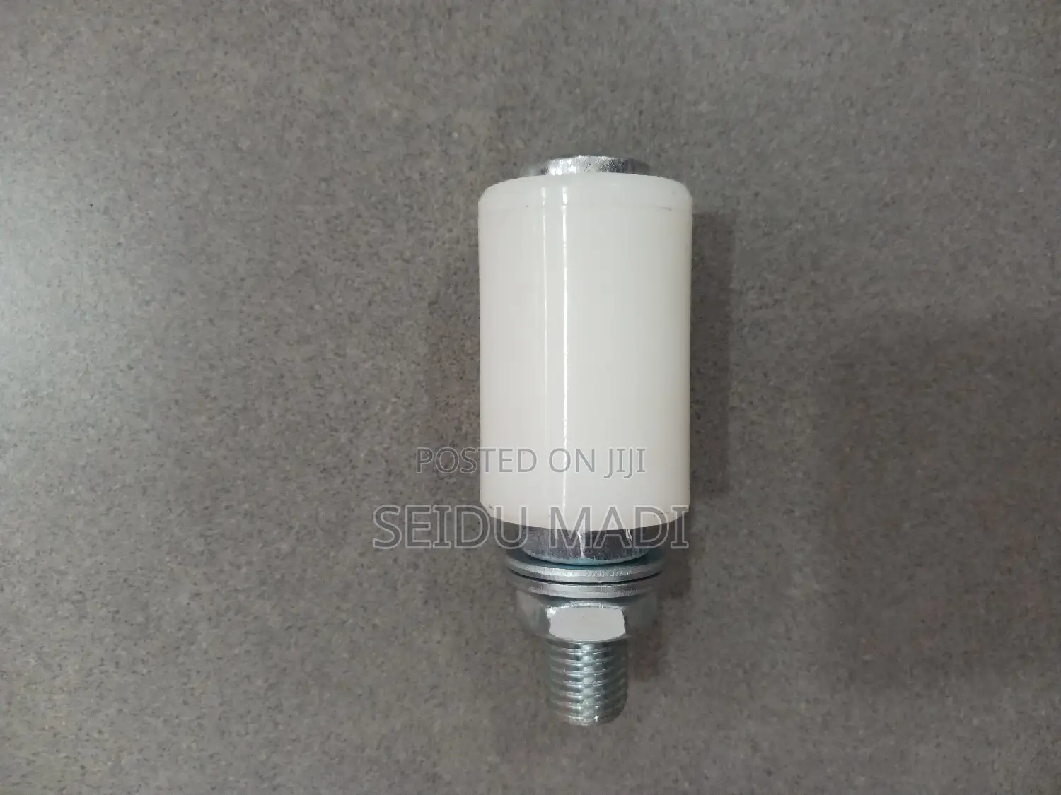 Ironed Gate Roller