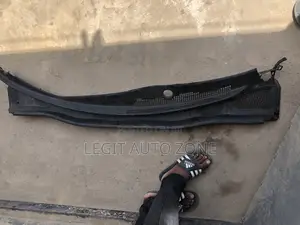 Honda CRV 2016-2017 Wiper Panel