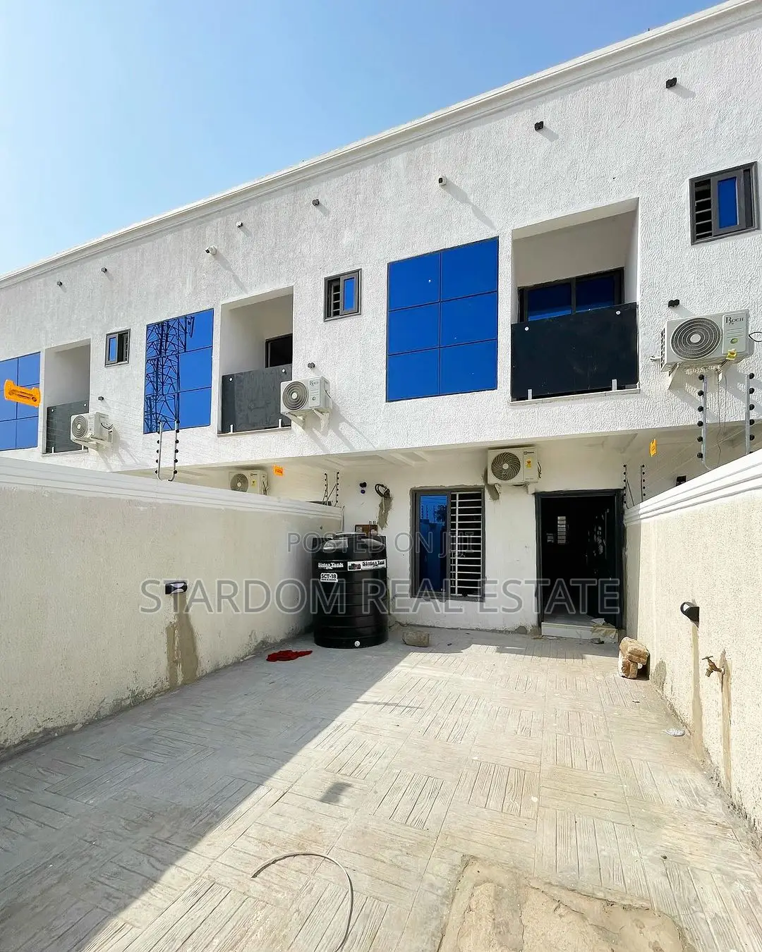 2bdrm Townhouse/Terrace in Lake Side Estate for sale