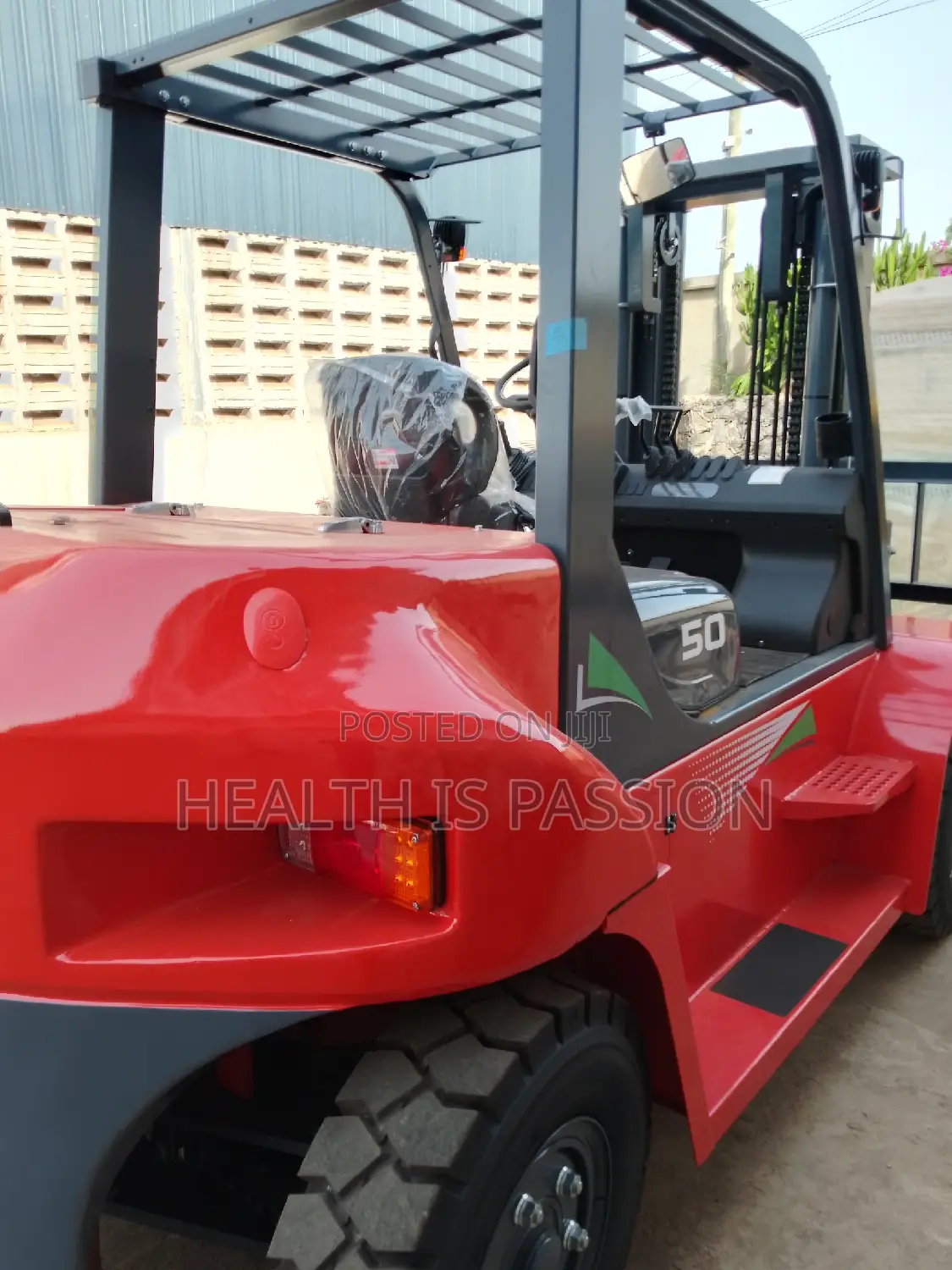 Do You Want Forklift in Your Company? Contact Dealer