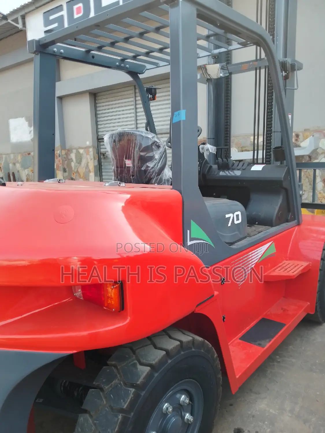 Do You Want Forklift in Your Company? Contact Dealer