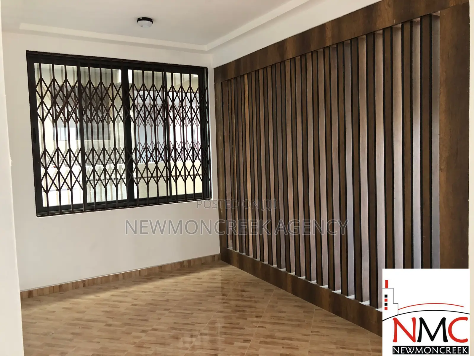 3bdrm Duplex in Oyarifa Road, Accra Metropolitan for sale