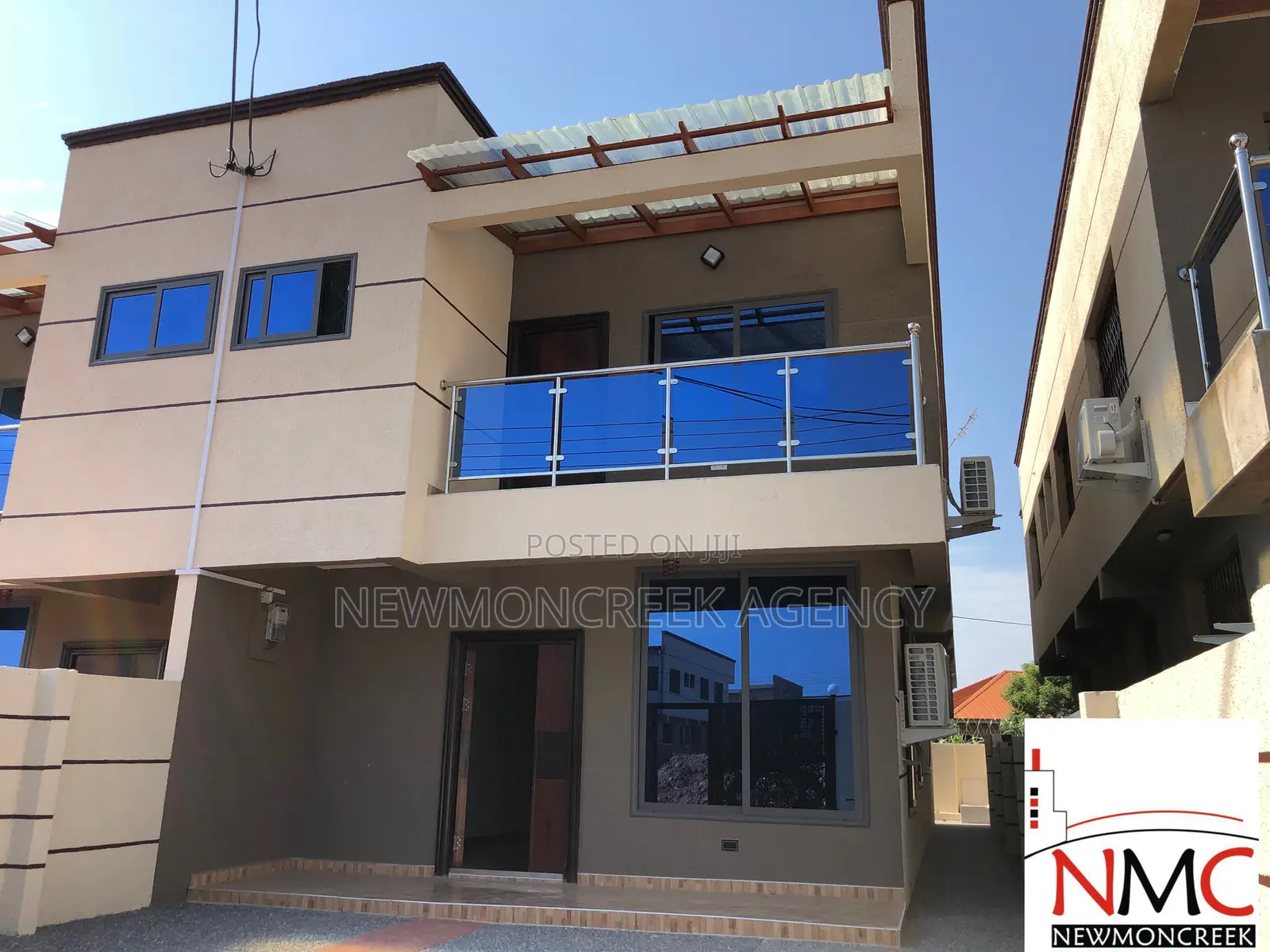 3bdrm Duplex in Oyarifa Road, Accra Metropolitan for sale