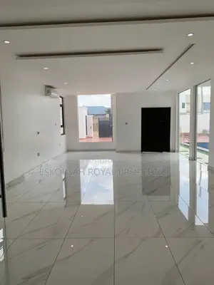 4bdrm House in East Legon for sale